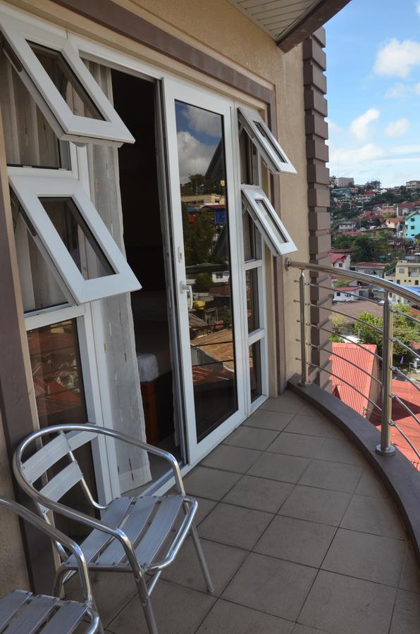 Rl Veranda Suite Baguio City Extérieur photo